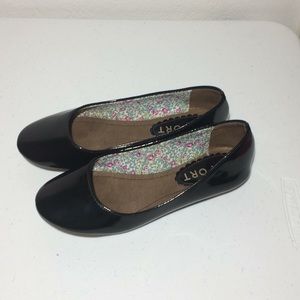 Report Footwear Girls Patent Leather Flats